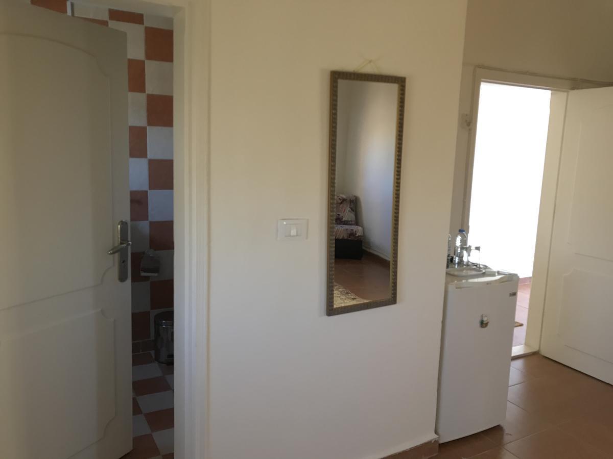 Luna Motel Naqoura Extérieur photo