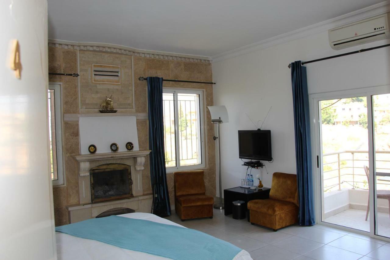 Luna Motel Naqoura Extérieur photo