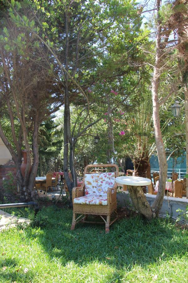 Luna Motel Naqoura Extérieur photo